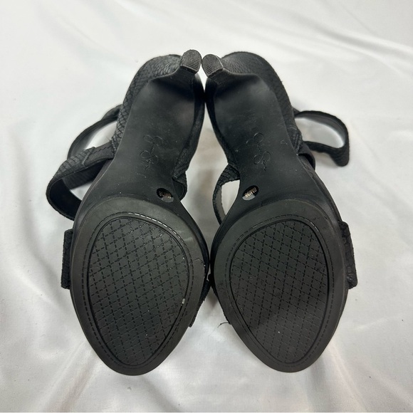 JESSICA Simpson Faux Snake Print Black Heels in Size 38/8M - Picture 6 of 6